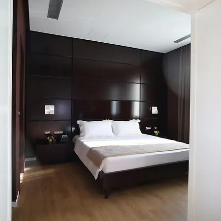 Neranxi Boutique Hotel - Ish Divina Hotel